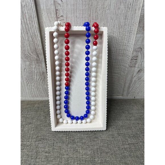Jewelry - Vtg Patriotic Red White & Blue Beaded Necklace Womens Fashion Jewelry